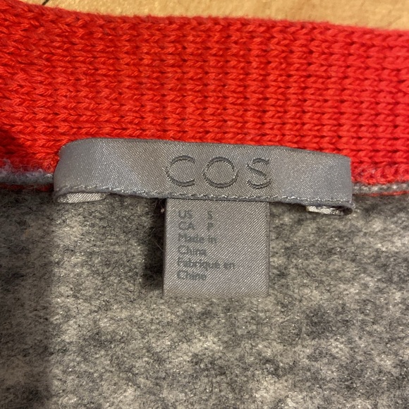 COS wool colorblock cardigan - Picture 2 of 9